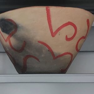 Grote Indiaanse Kom/ Prapi Rode Tekens (groot)